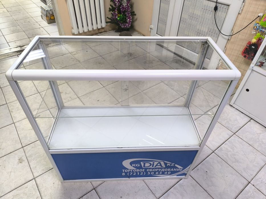 Витрина б/у 5 секций