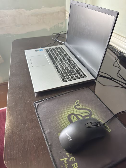 Ноутбук acer aspire 3