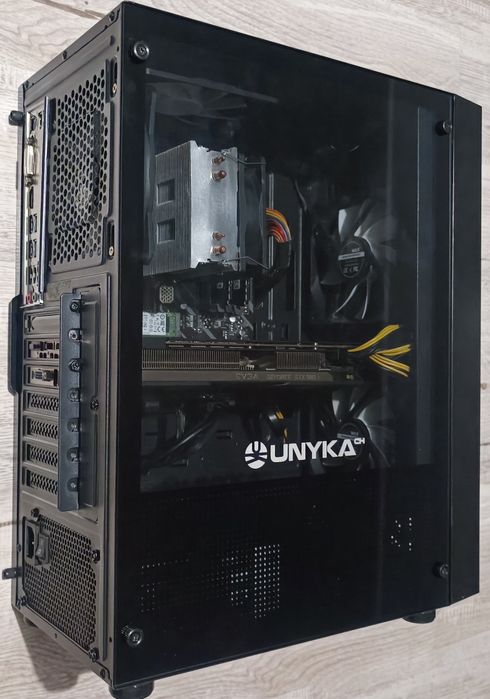 PC gaming Ryzen™ 5 5600g/ GTX 980Ti 6 GB/ 16 Gb RAM/ M2 120GB + 750HDD