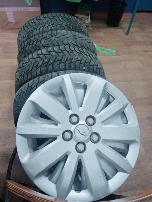 Шины 205/60/16 с дисками