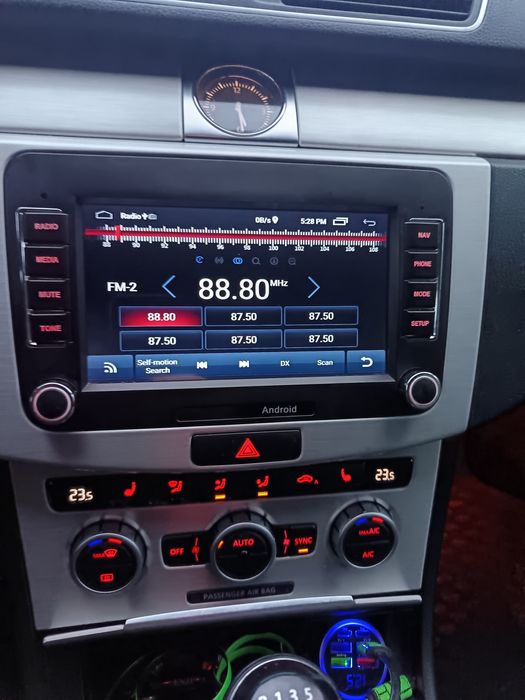 Navigație vw passat golf touran tiguan