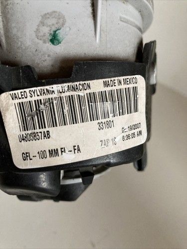 Фар за мъгла за предна дясна страна за Chrysler Sebring 2.0 Crd (2008) 04805857Ab