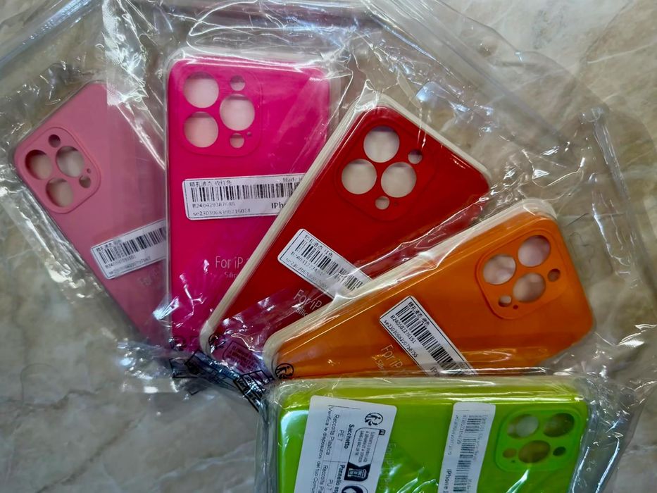 Ликвидация ! Кейс за  Apple Iphone 13 pro