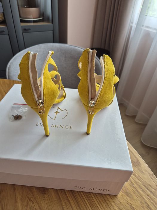 Сандали Eva Minge