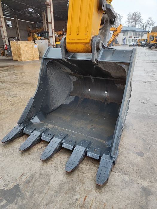 Экскаватор карьерный 1.9м3