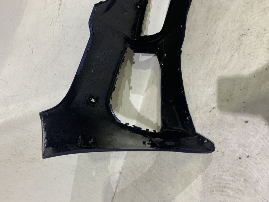 Bara fata BMW Seria 5, G30/G31, M-Sport, 2016, 2017, 2018, 2019, 2020, cod origine OE 51118064928, cu gauri pentru senzori de parcare.