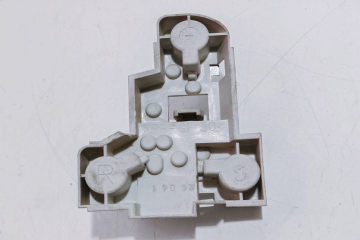 Soclu Stop Dreapta 6900472 BMW Seria 3 E46