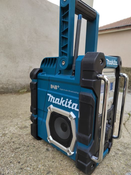 Ударен винтоверт Makita и зарядно 12в.