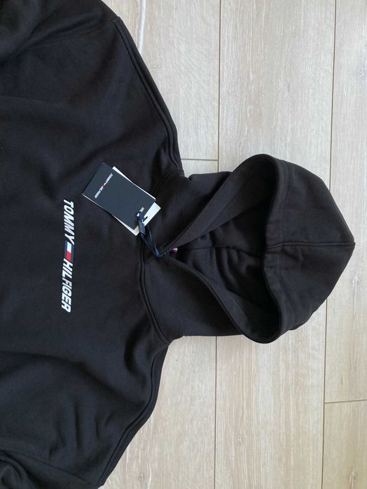 НОВ Tommy Hifiger кроп суитчър суичър органичен памук размер L