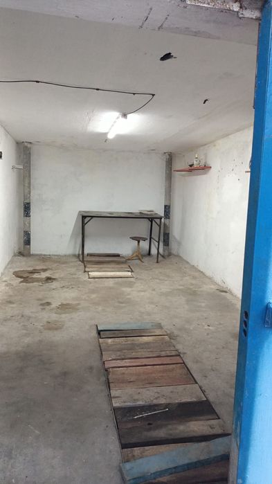 Сдам гараж в аренду