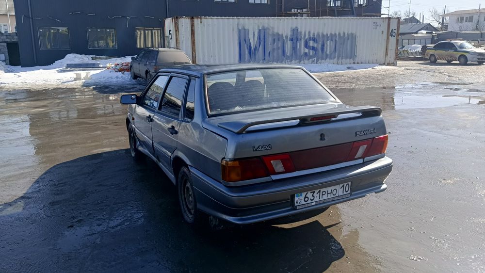 Продам автомобиль состояние среднее