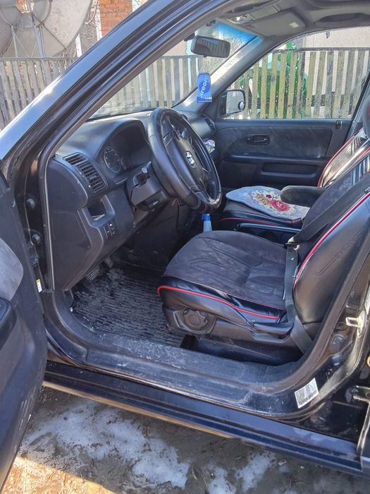 Продам машину HONDA- CR- V