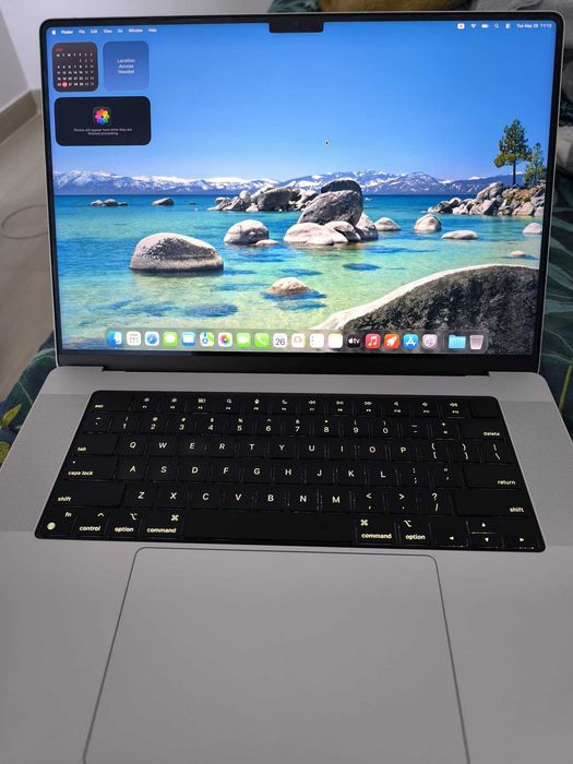 MacBook Pro 16