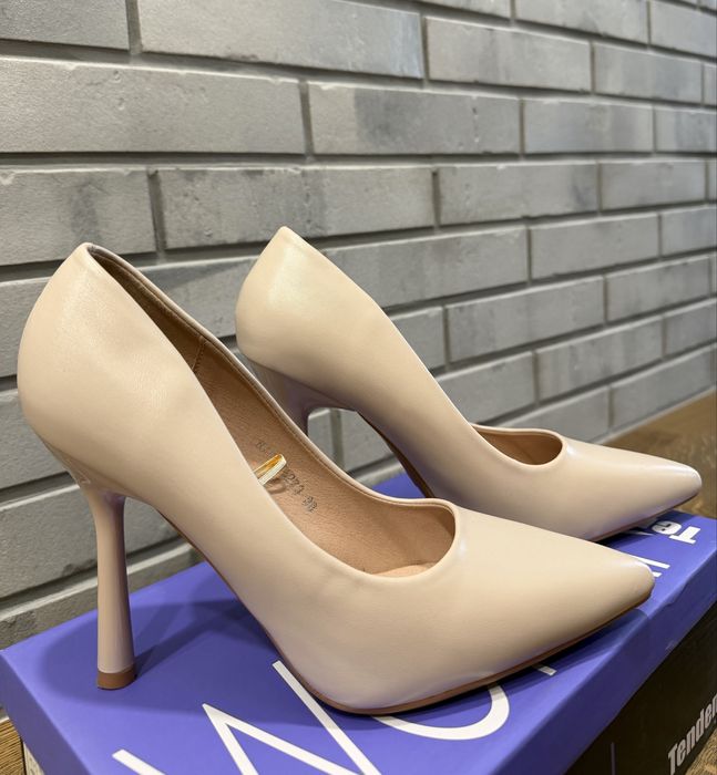 Официални обувки