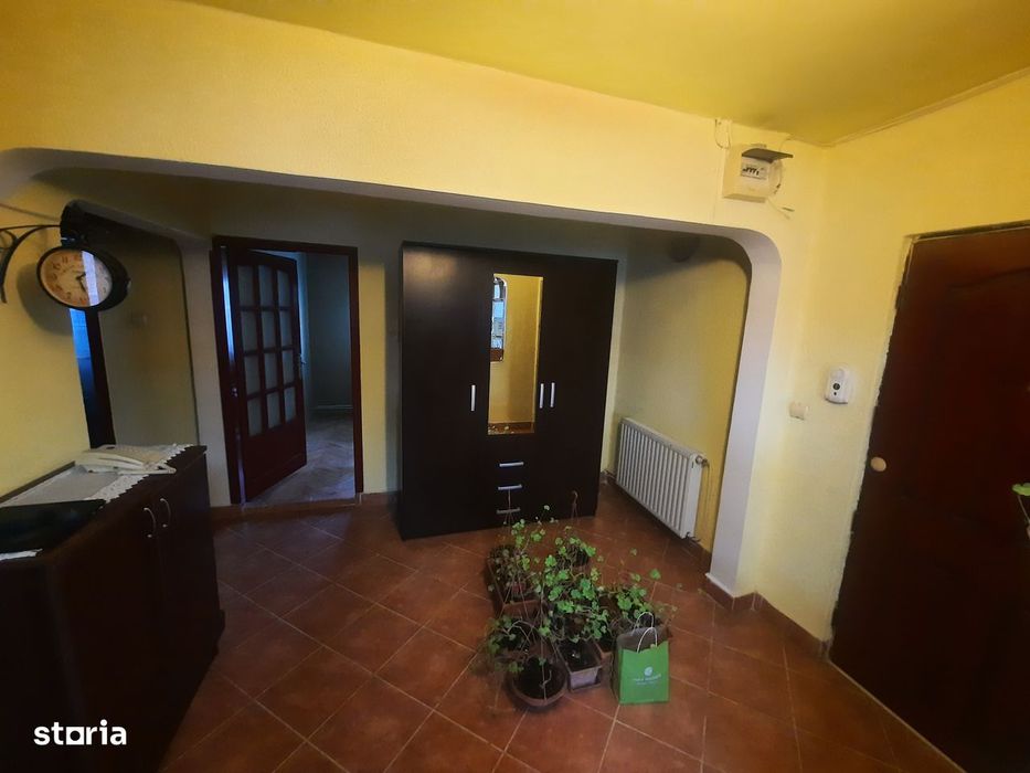 Apartament 3 camere decomandate Micro 16 - Satu Mare — fotografia 3