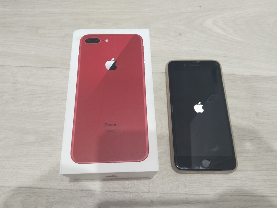 iPhone 8 Plus Red в идеале