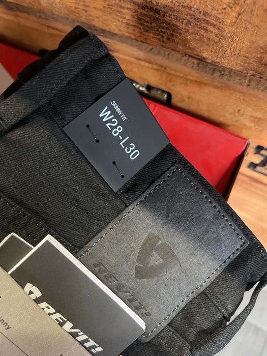 Blugi moto REVIT KAI