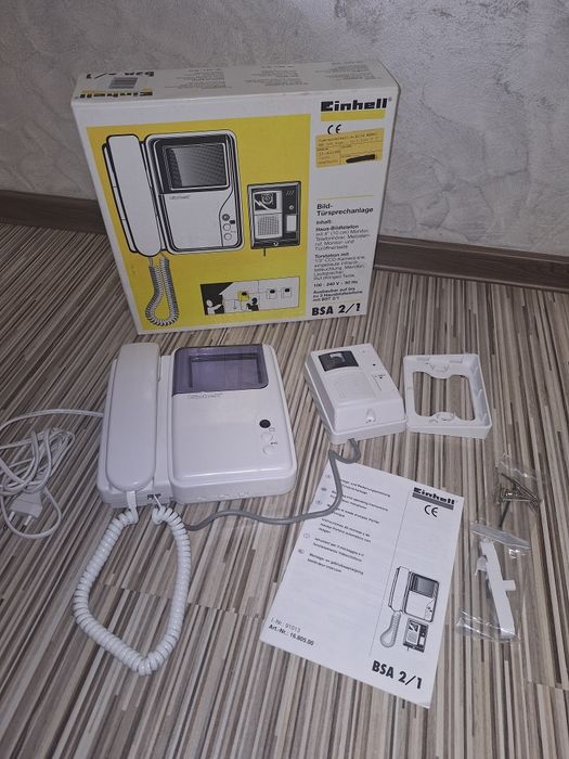 Video interfon Einhell nou în cutie.
