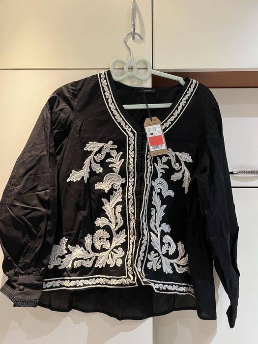 нова дамска блуза от Медицине