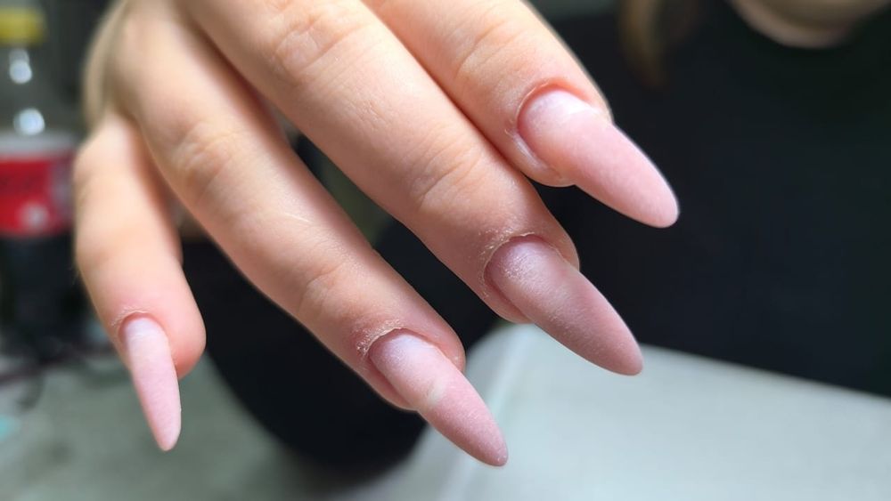 Делаю манекюр, Елена