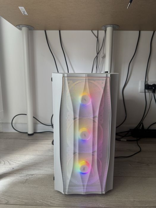 Pc / Calculator Gaming ryzen 7 5700x rtx 3060 12 gb
