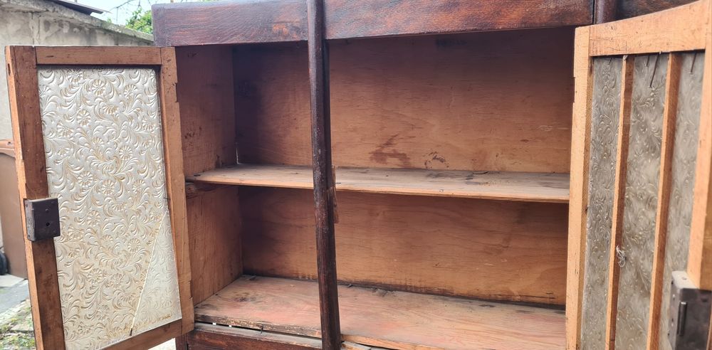 Ретро/Старинна витрина