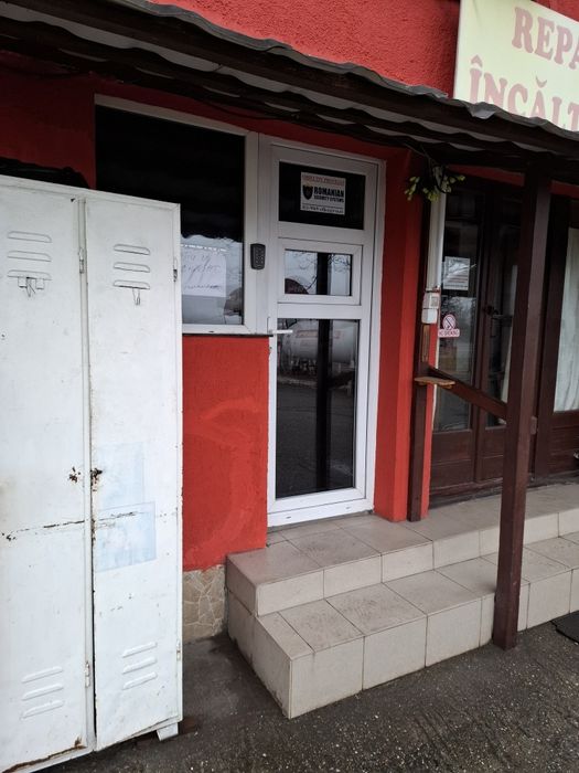 Spatiu de inchiriat zona sp judetean ploiesti