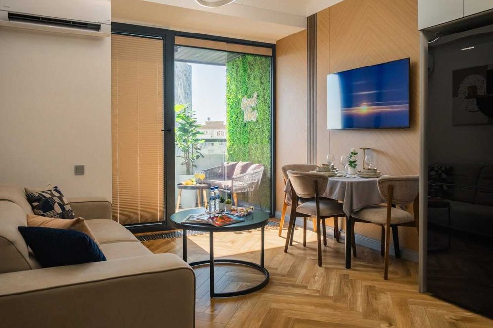 «Роскошные апартаменты NRG U-Tower, 2-комнатная квартира посуточно