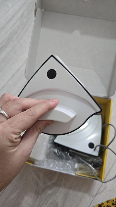 Магнитные щётки для мытья окон