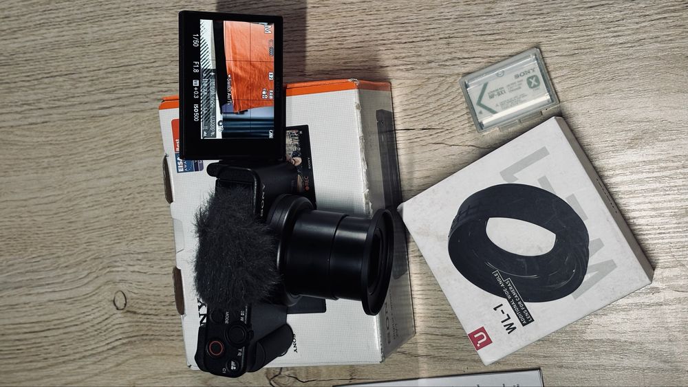 Sony zv-1 + Ulanzi 18mm