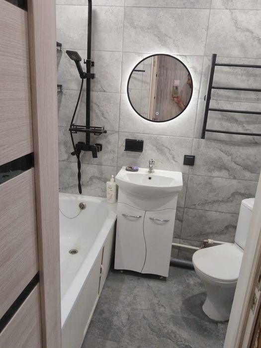 Укладка плитки,монтаж электрики, санузлы под ключ