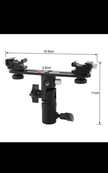 Двойное крепление для вспышек и света