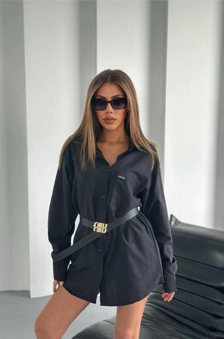 Риза с колан черен/бежов цвят