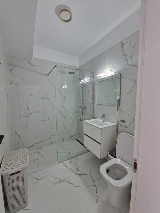 Particular inchiriez ap 2 camere in City Nord Turnari