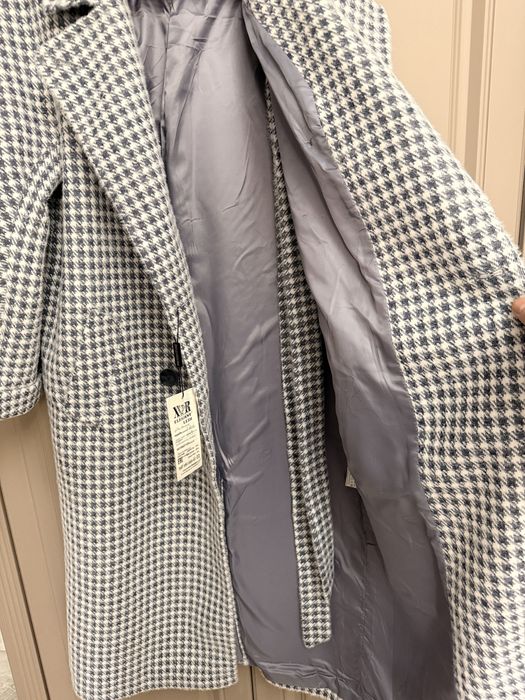 Продам стильное женское пальто