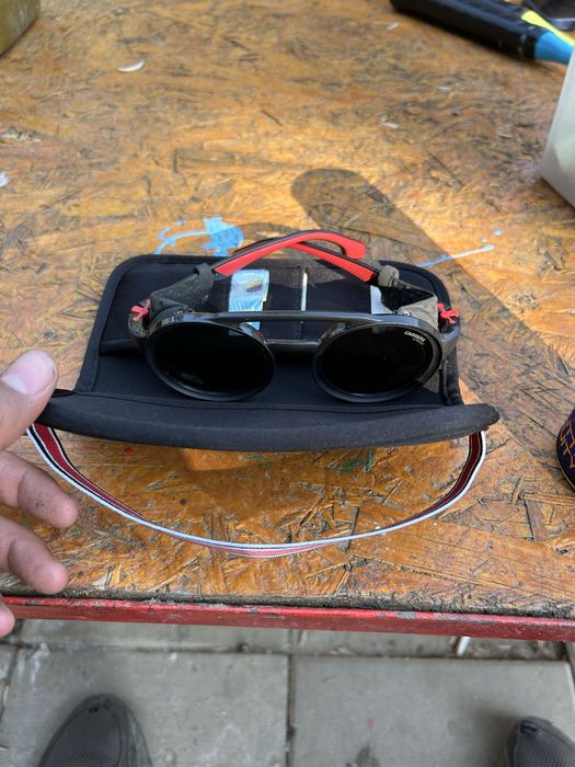 Продавам очила Carrera