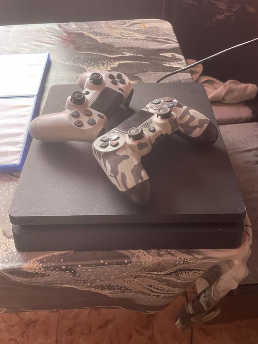 playstation 4 slim