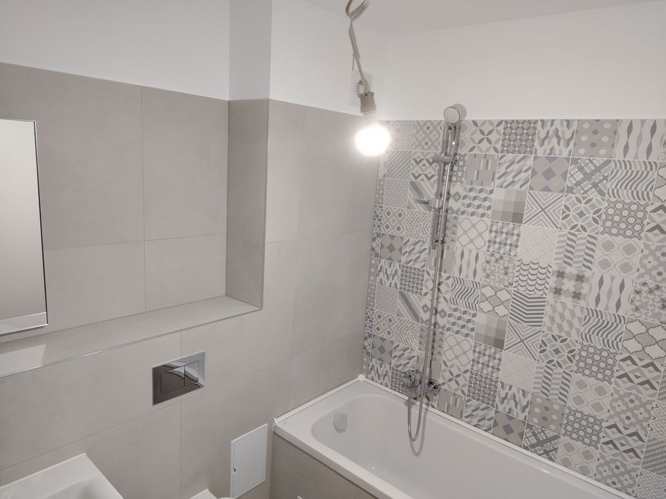 Prima inchiriere apartament 3 cam, decomandat, 2 bai, 73 mp