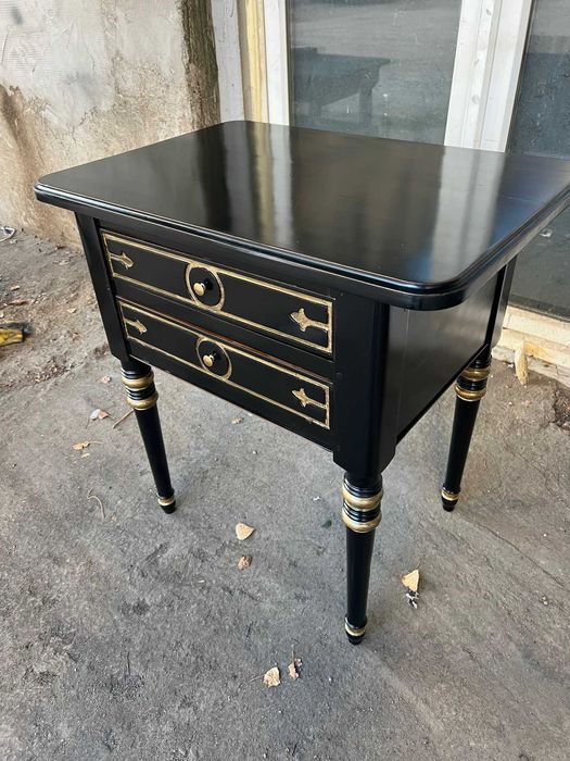 Comoda stil Napoleon!