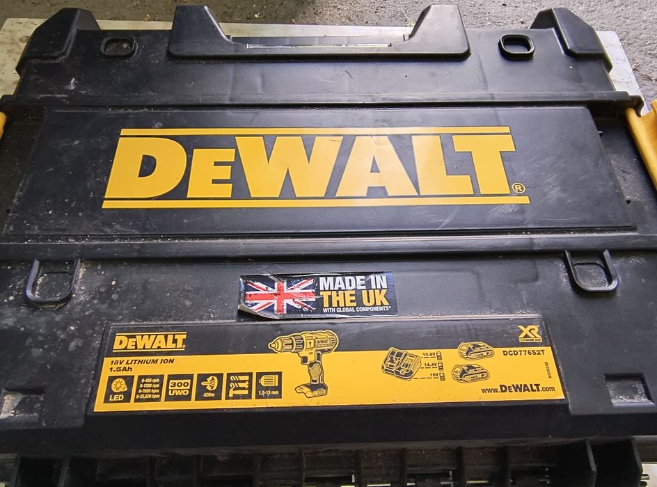DeWalt куфари за съхранение на инструменти