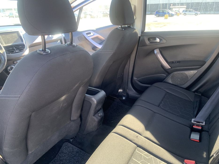 Пежо 2008 в отлично състояние