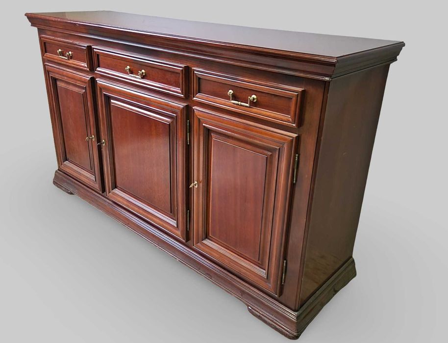 Черешов контрабюфет дресоар три крила