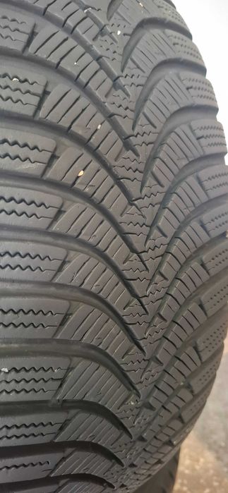 2бр. 185/55/16 Hankook 6.8mm грайфер, дот 21г. Безплатен монтаж
