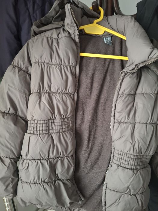 Vand jacheta fetite 7-8 ani