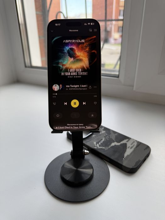 iPphone 16 pro 256gb, airpods pro + зарядка