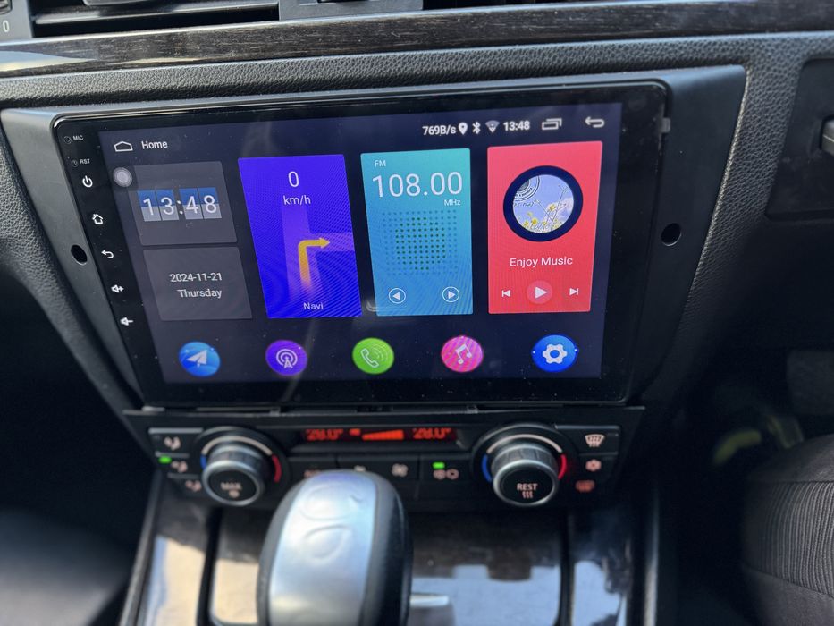 BMW E90  320d 163h.p  ///M pack НА ЧАСТИ