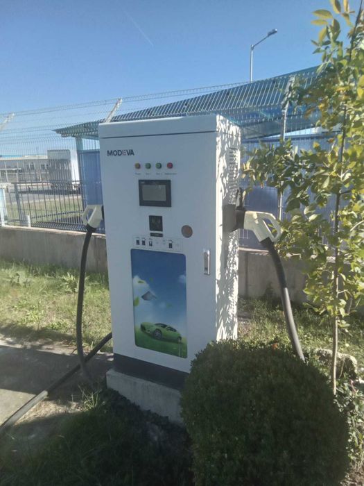 Бързозарядна DC станция за автомобили- 60 Kw