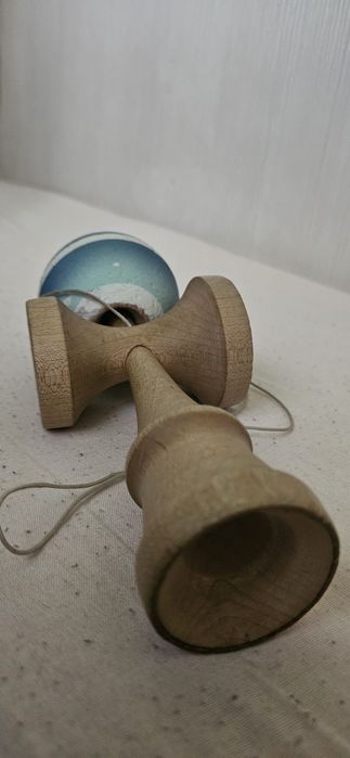 Kendama setup TAMA Sweets Horizon – Blue Edition  Ken Lotus Sacred