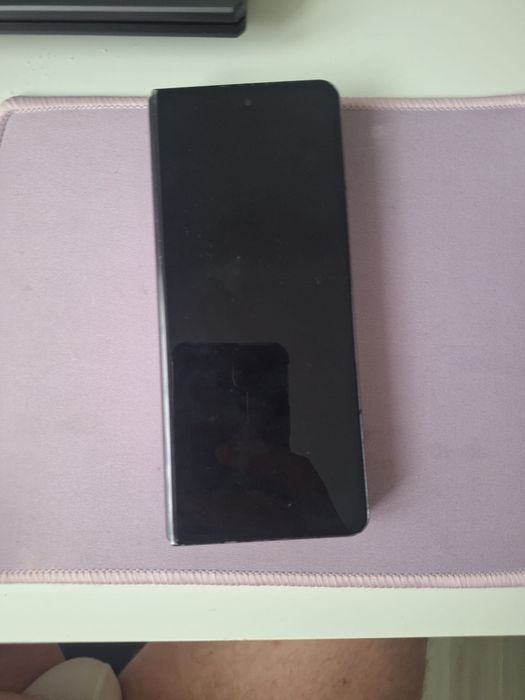 Samsung  Fold 4  DEFECT