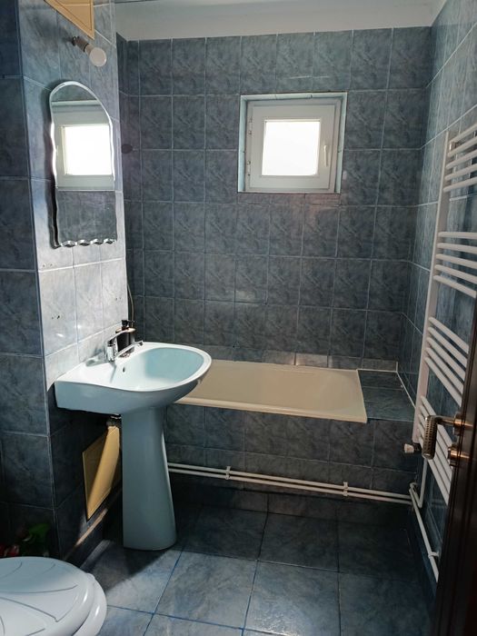 2 camere -Calea București -Lapus - etaj 2/7- centrala proprie - AC